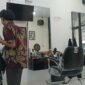 Potong Rambut di Salon D'Roger Purwoasri Kediri