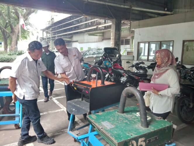 
Kegiatan Tera Ulang di PG Pesantren Kediri