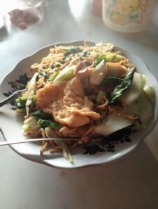 Membeli mie Goreng Pak No Bogo