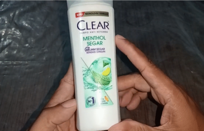 
Cara cek (melihat) waktu kadaluarsa shampo Clear