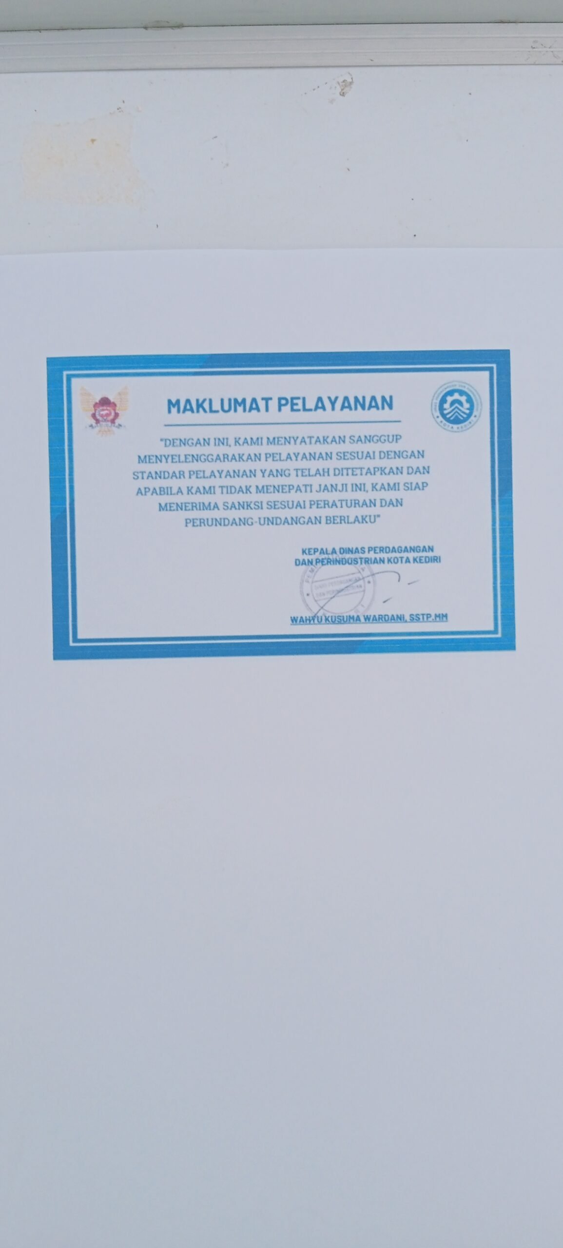 Contoh publikasi maklumat pelayanan tercetak